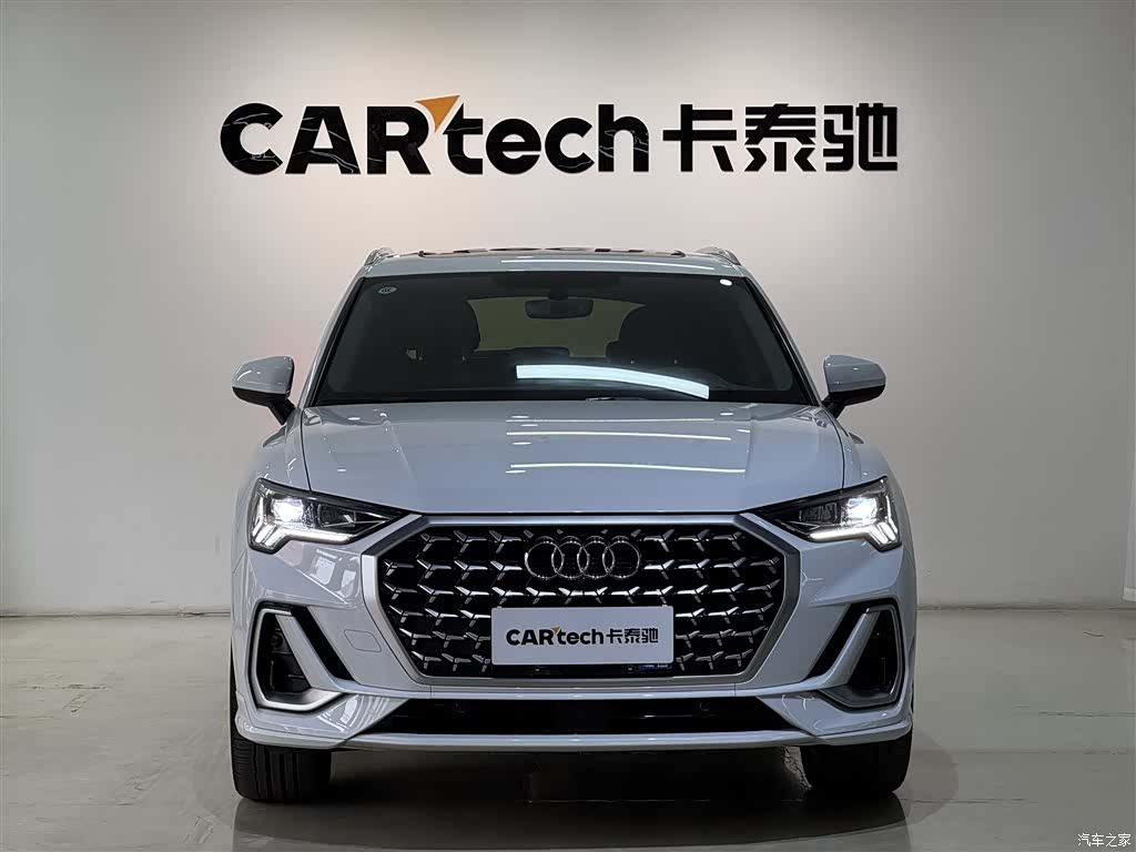 Audi Q3, 2024 2