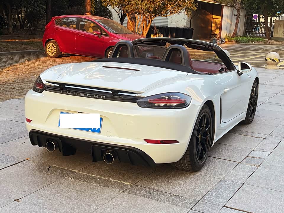 Porsche 718