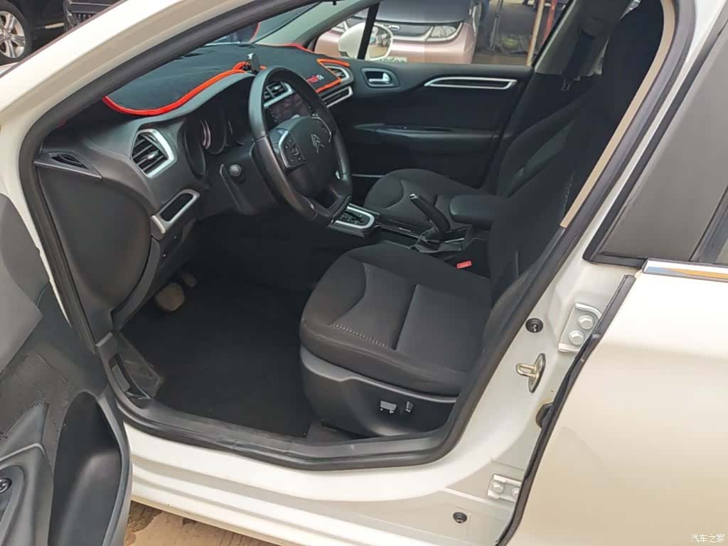 Citroen C4, 2016 15