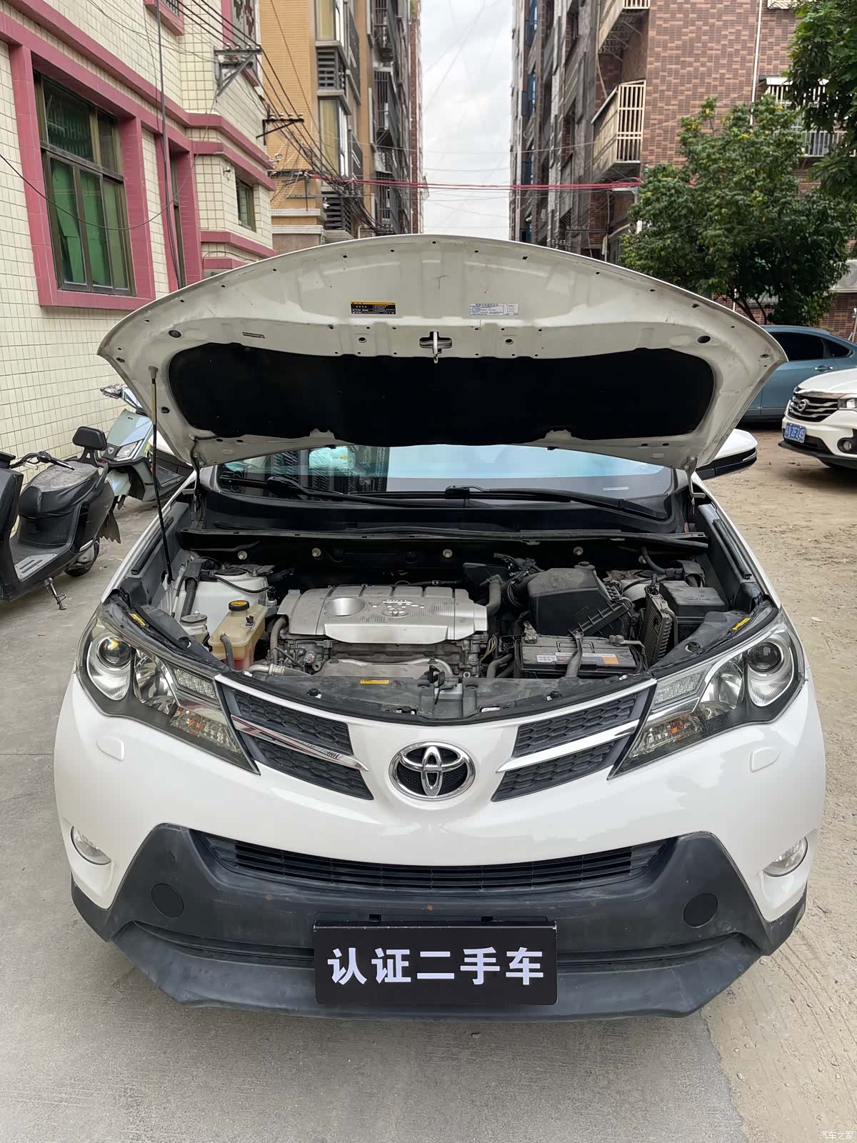 Toyota RAV4, 2014 12