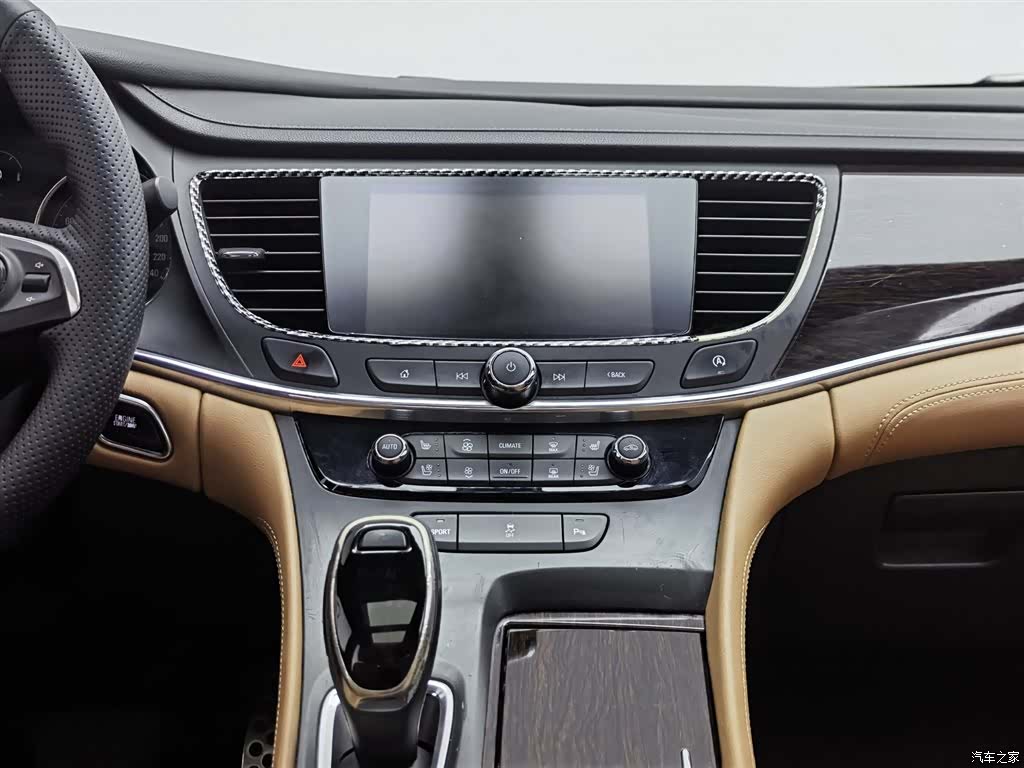 Buick LaCrosse, 2017 12