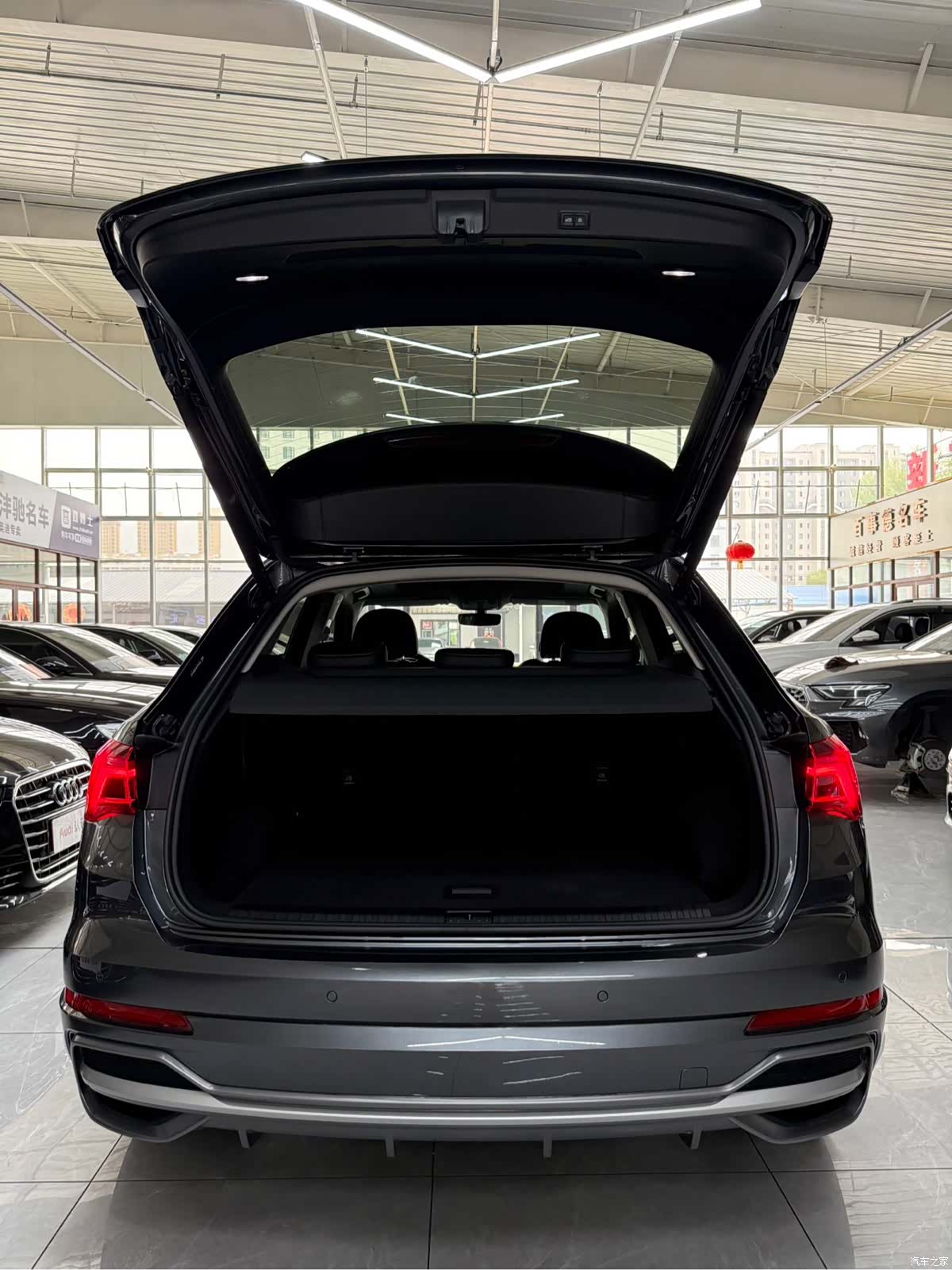 Audi Q3, 2023 24