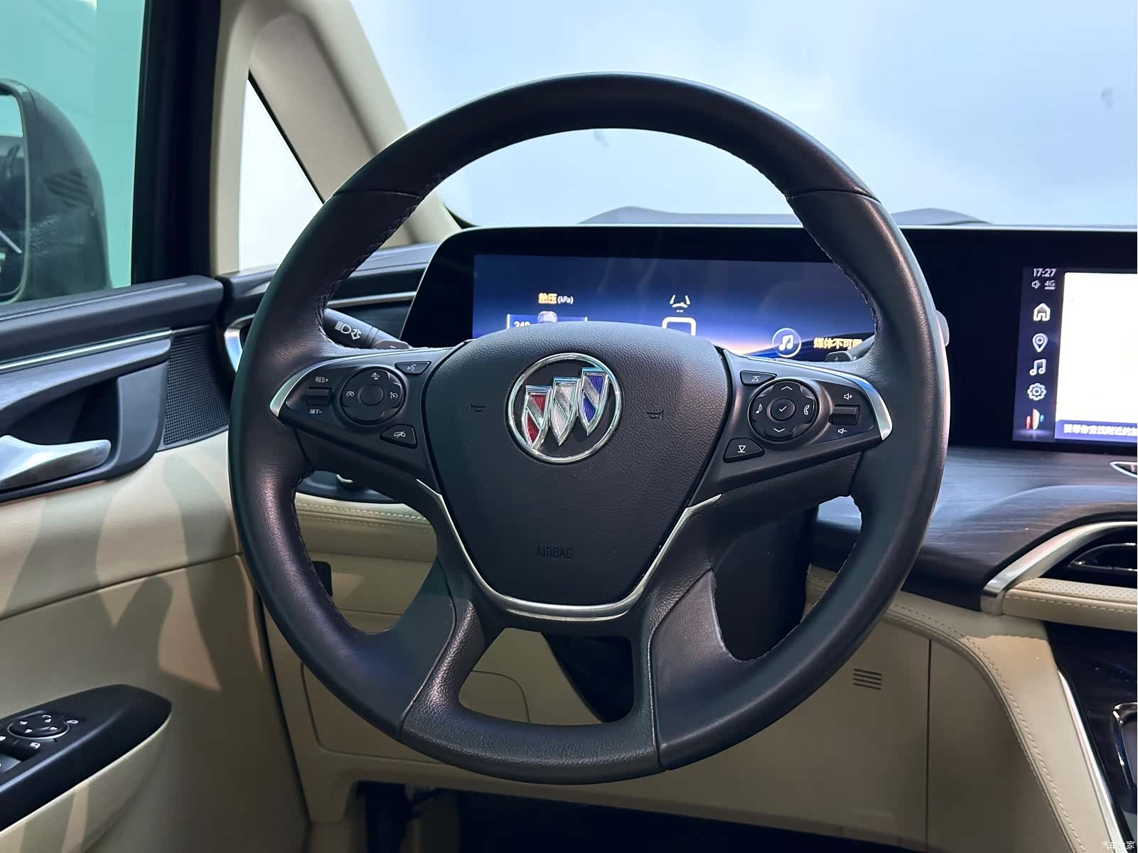 Buick GL8, 2025 15