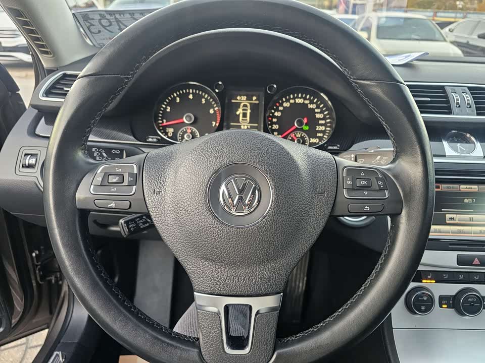 Volkswagen Magotan