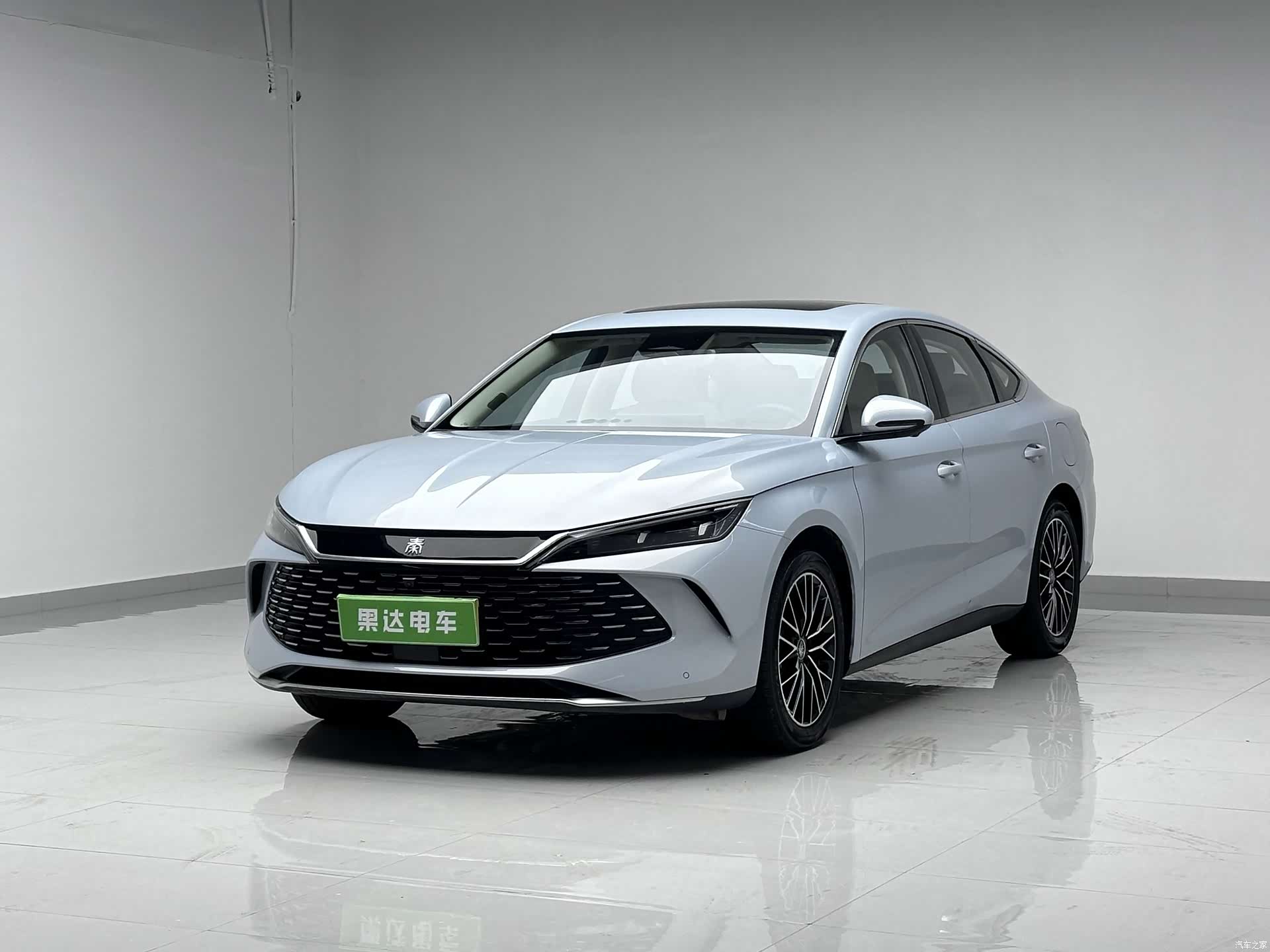 BYD Qin, 2024 1