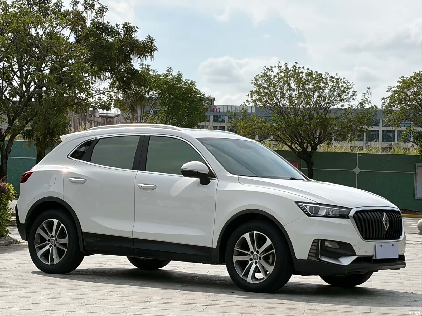 Borgward BX5, 2017 3