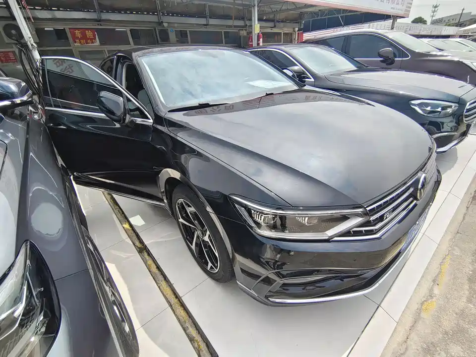 Volkswagen Magotan