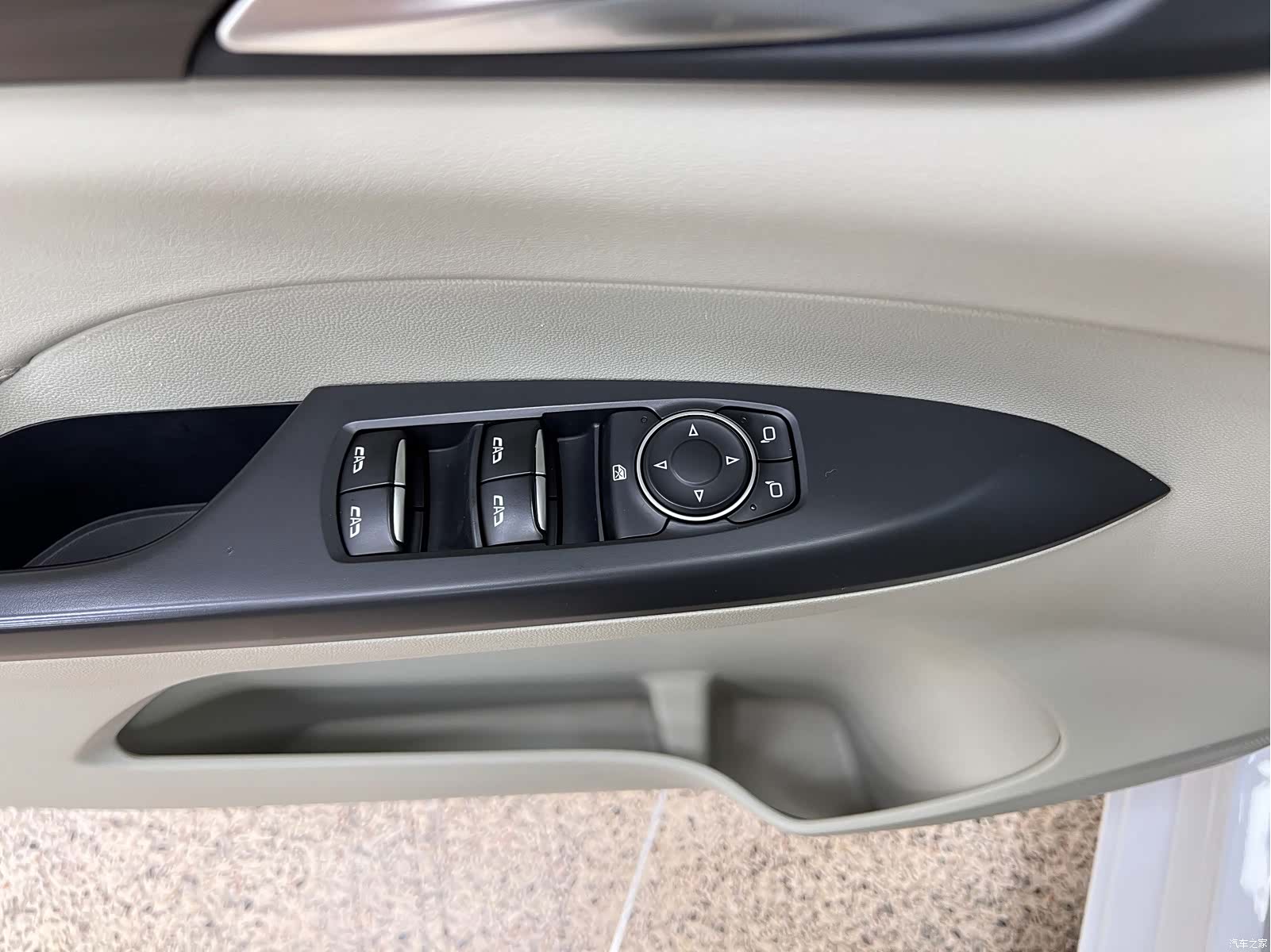 Buick GL8, 2022 33