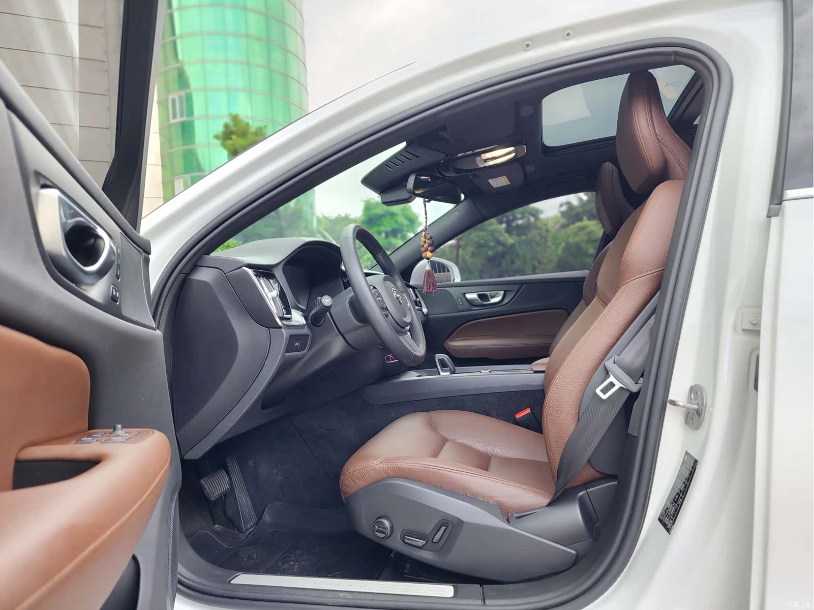 Volvo S60, 2023 8