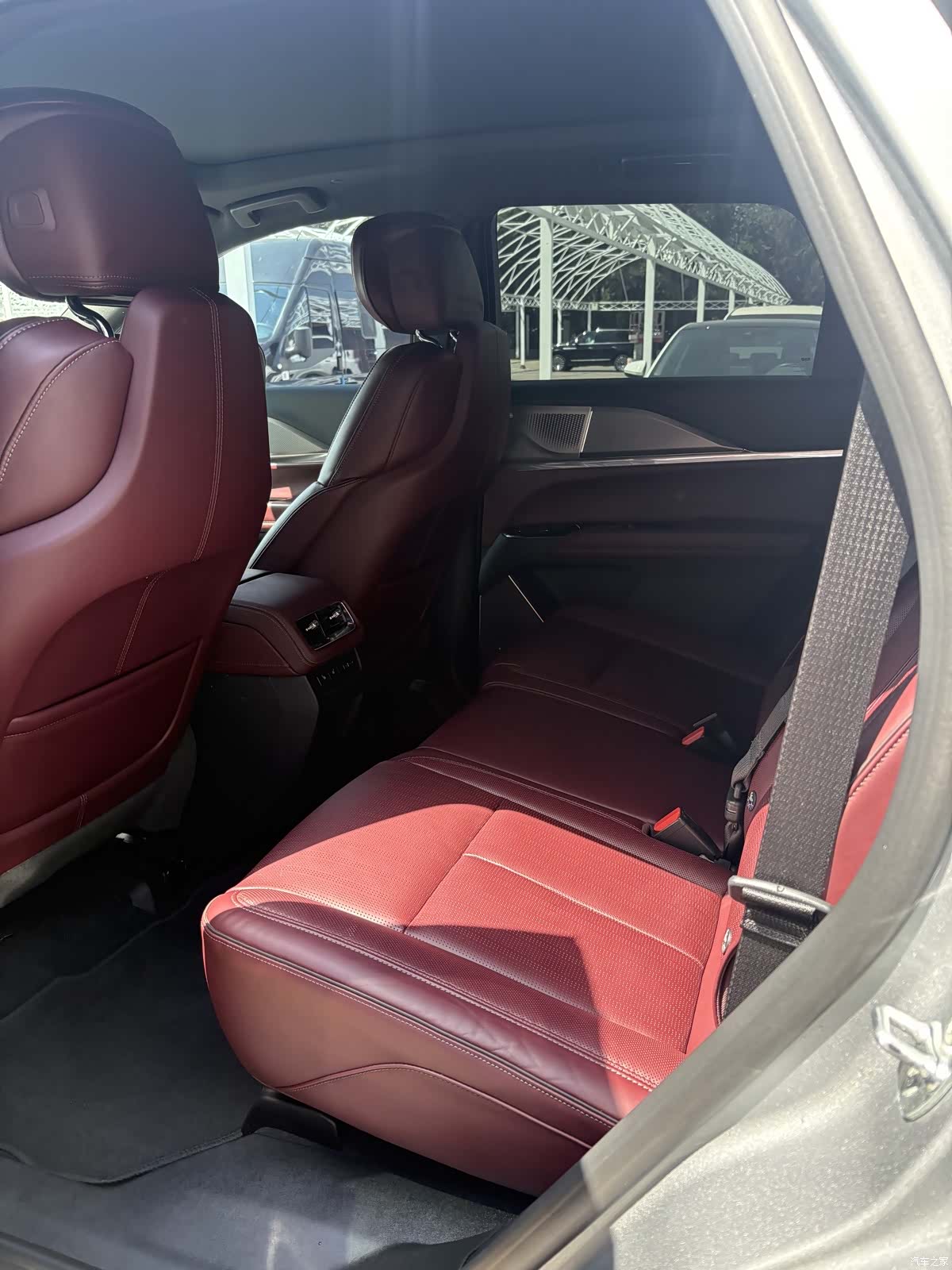 Cadillac XT5, 2025 6