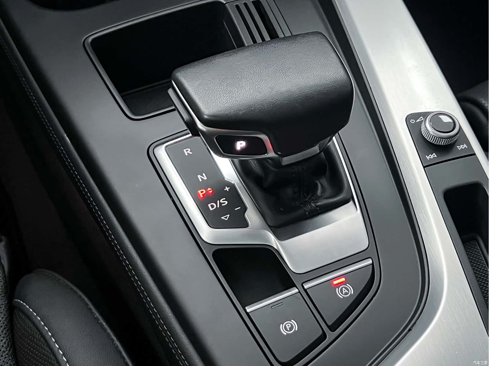 Audi A4L, 2023 10