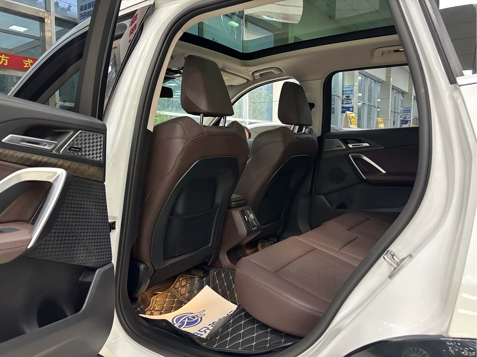 BMW X1, 2024 6