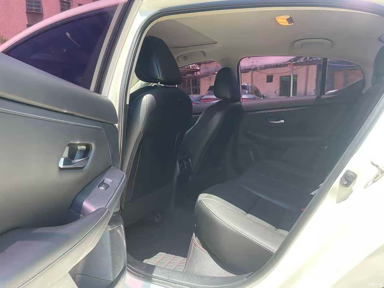 Nissan Sylphy, 2020 все фото