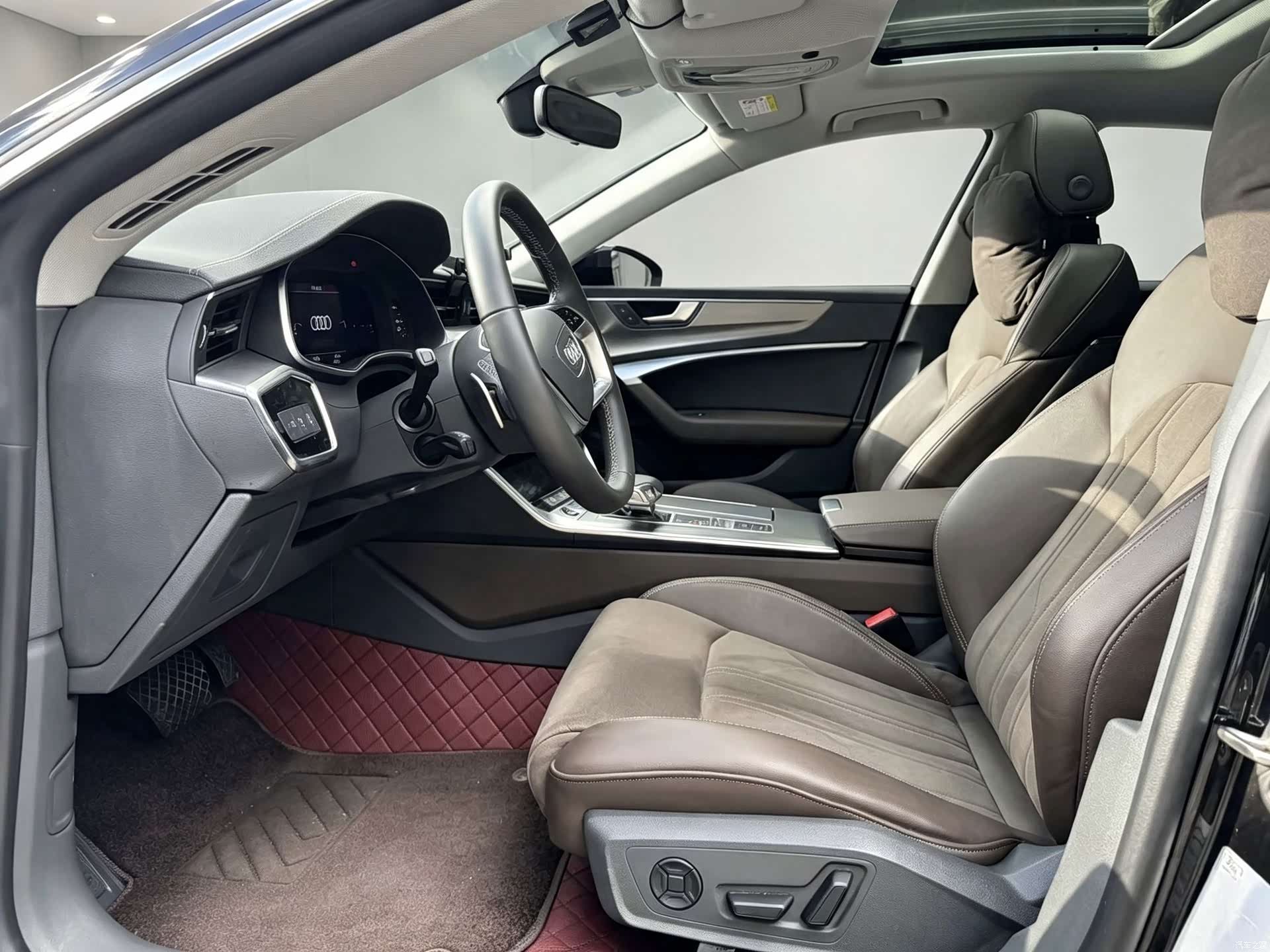 Audi A7L, 2024 4