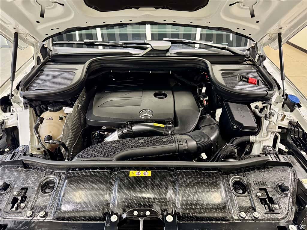 Mercedes-Benz GLE, 2022 12
