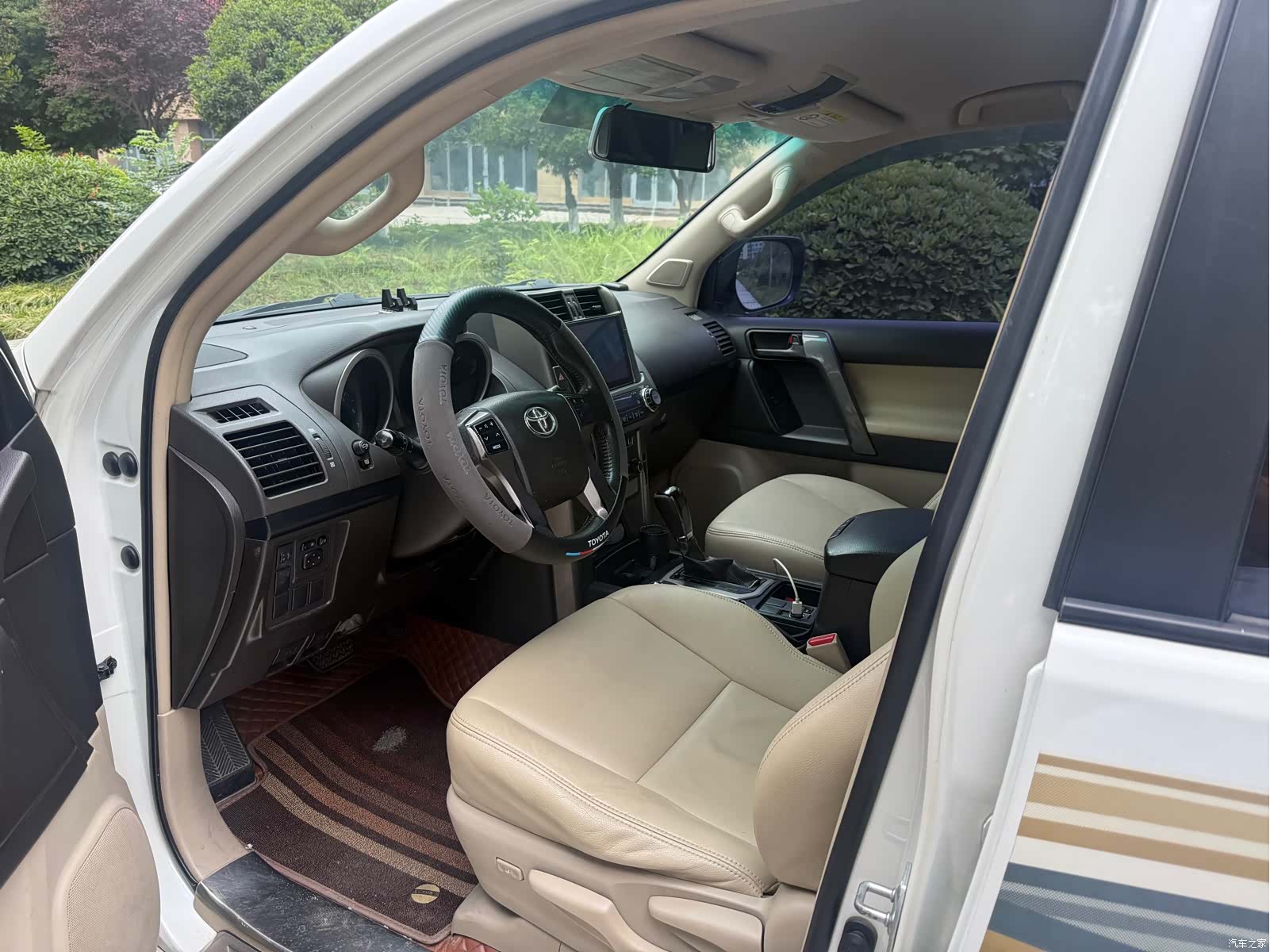Toyota Prado, 2011 6
