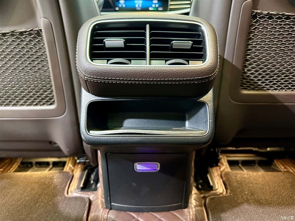 Mercedes-Benz GLE, 2022 21