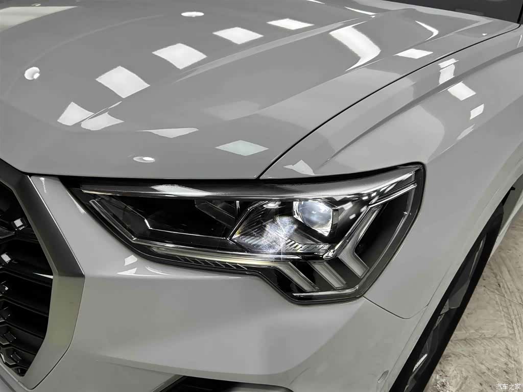 Audi Q3, 2022 18