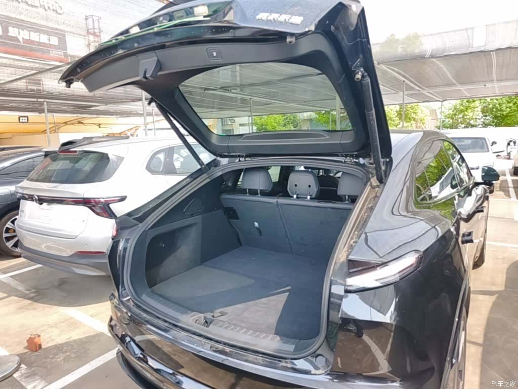 NIO L60, 2024 15