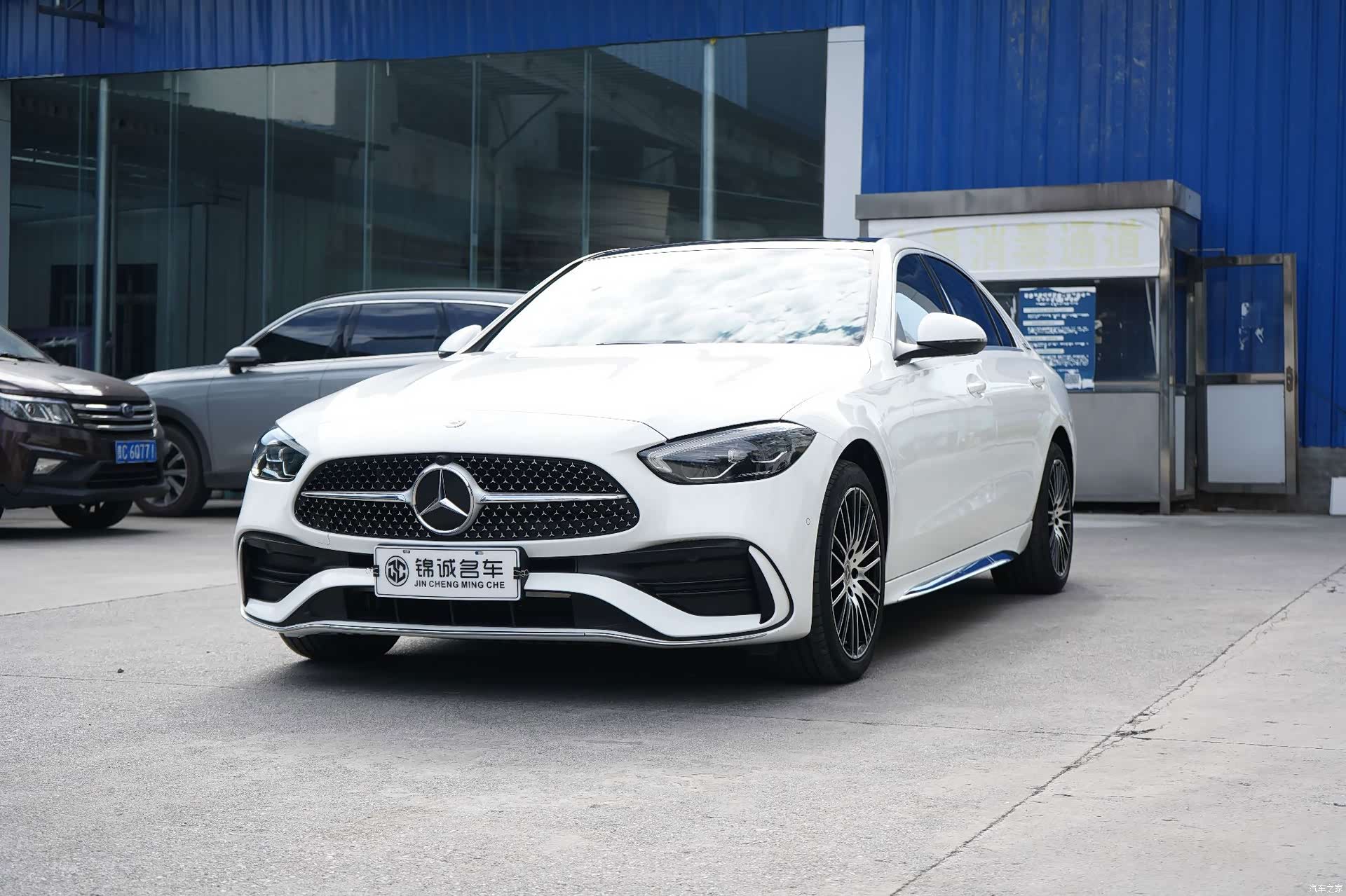 Mercedes-Benz C-Class