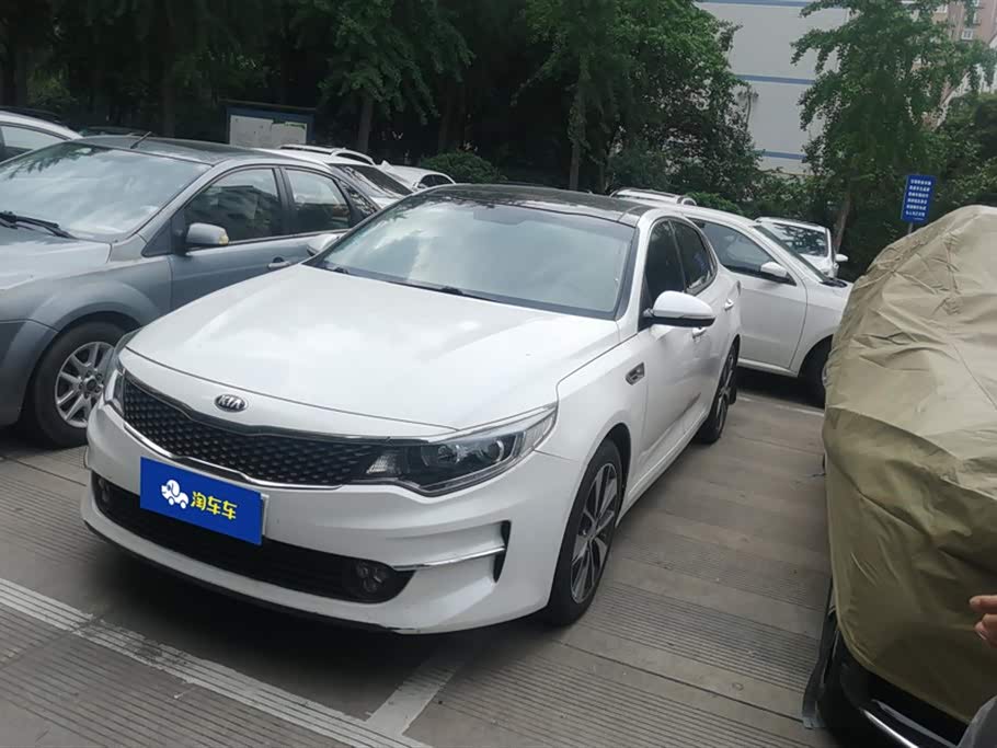 Kia K5