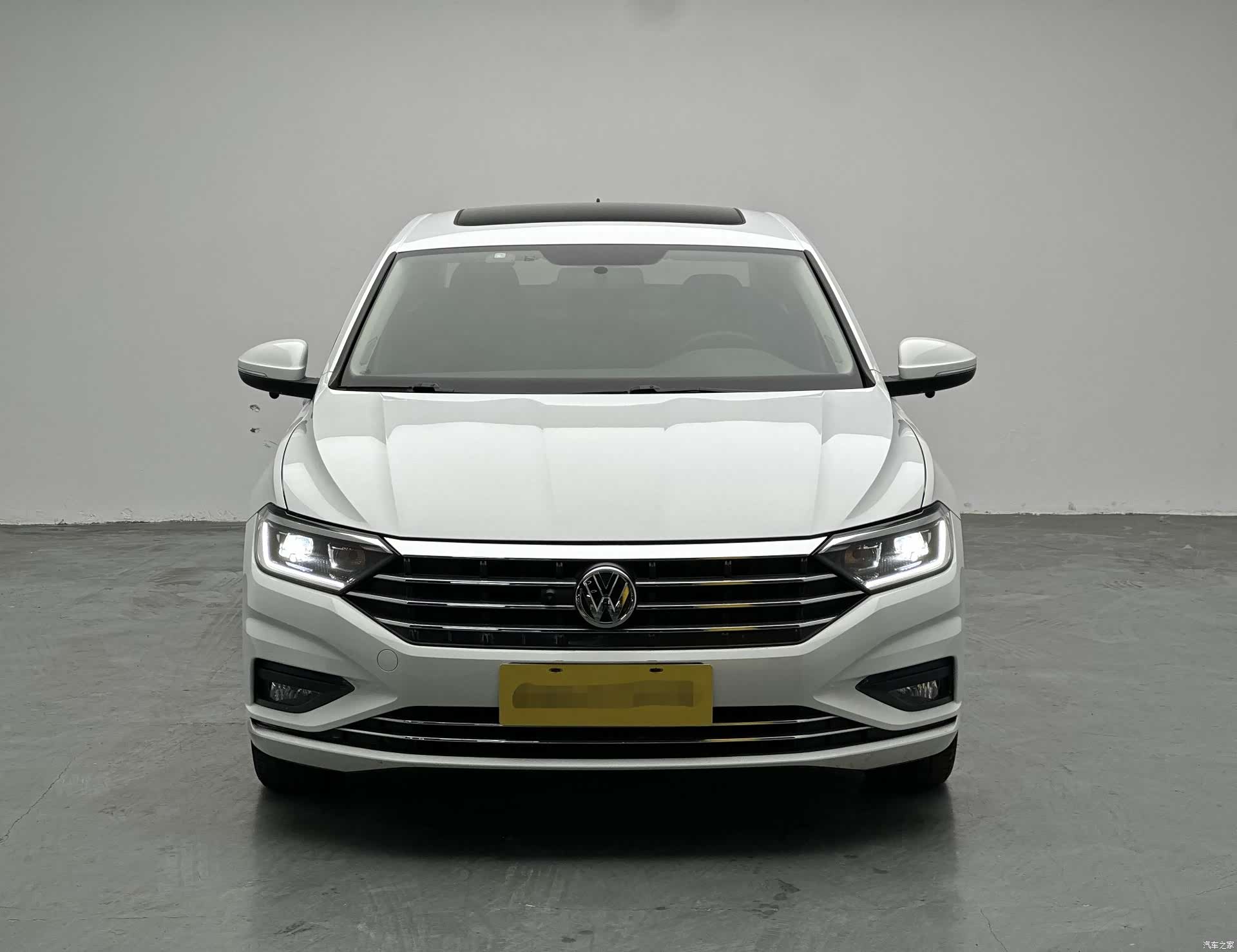 Volkswagen Sagitar, 2021 2