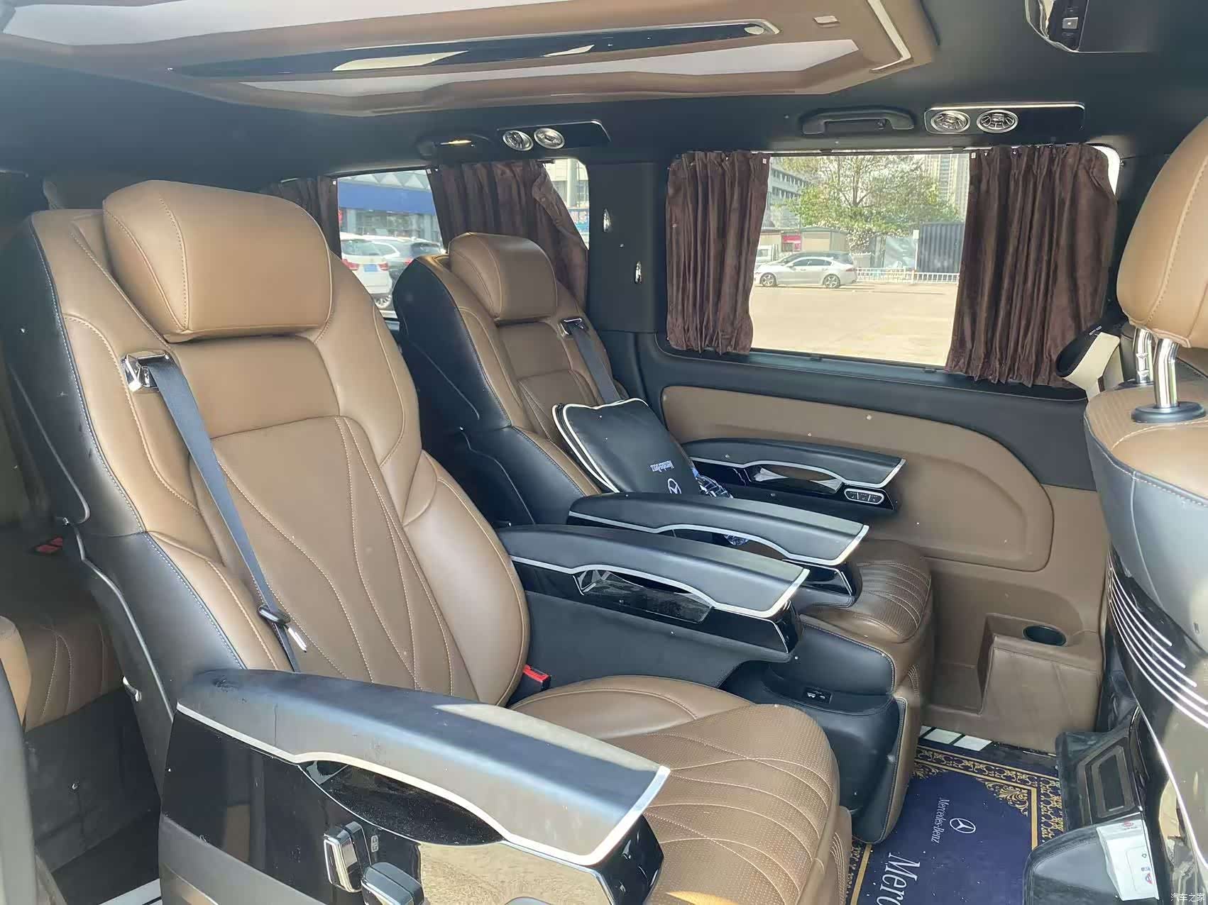 Mercedes-Benz 7, 2024 12