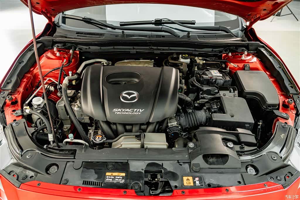 Mazda Mazda3, 2017 24
