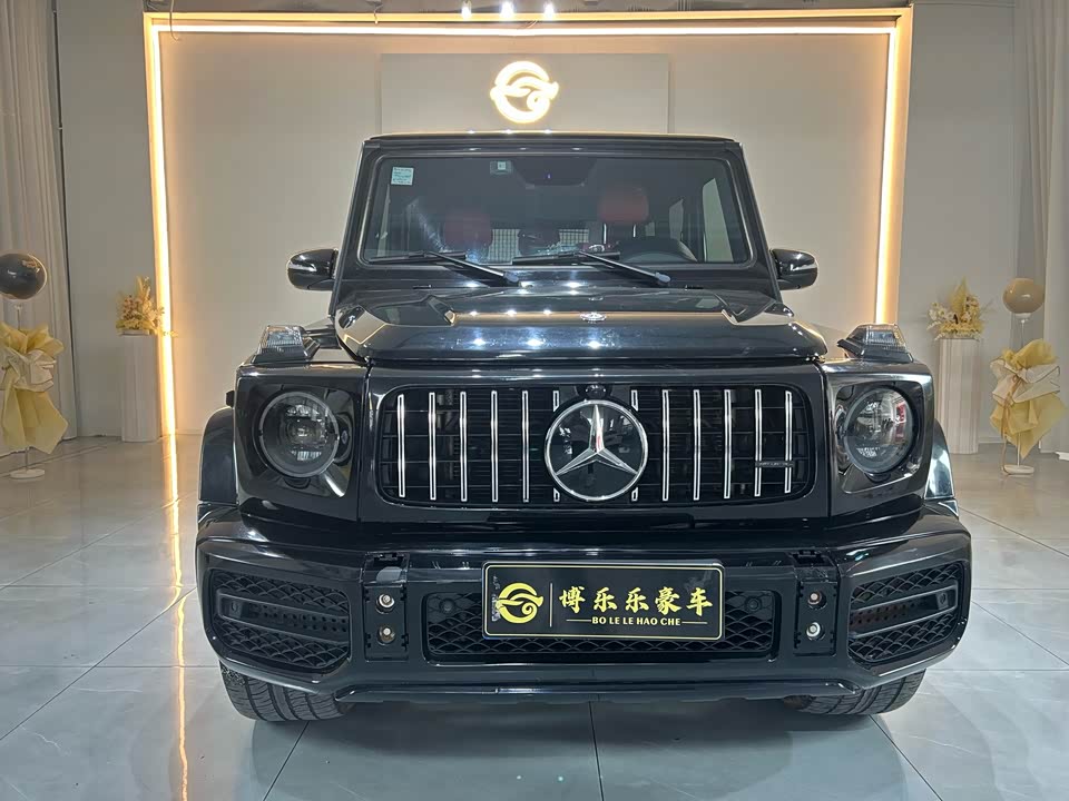 Mercedes-Benz G-class