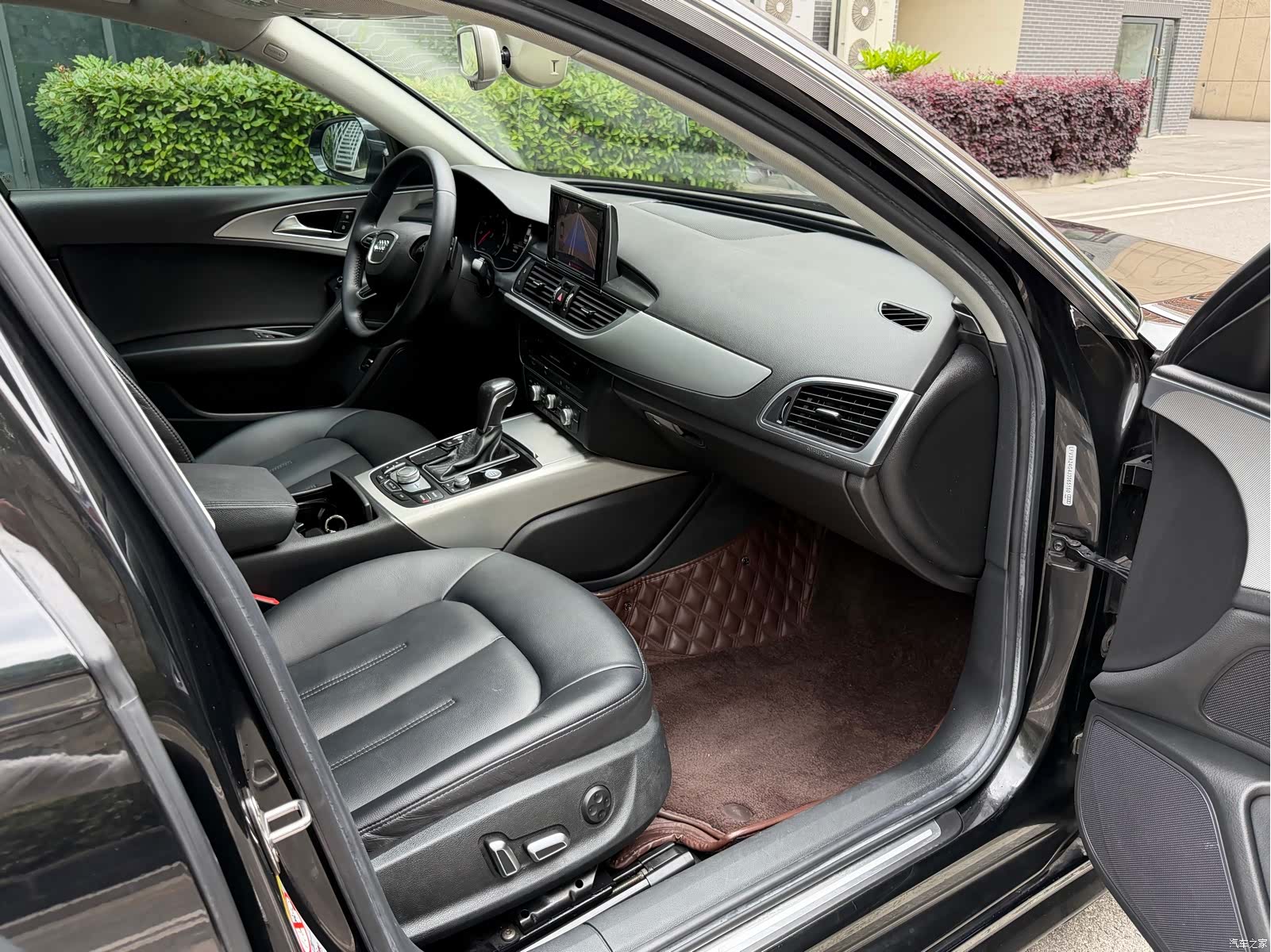 Audi A6L, 2018 8