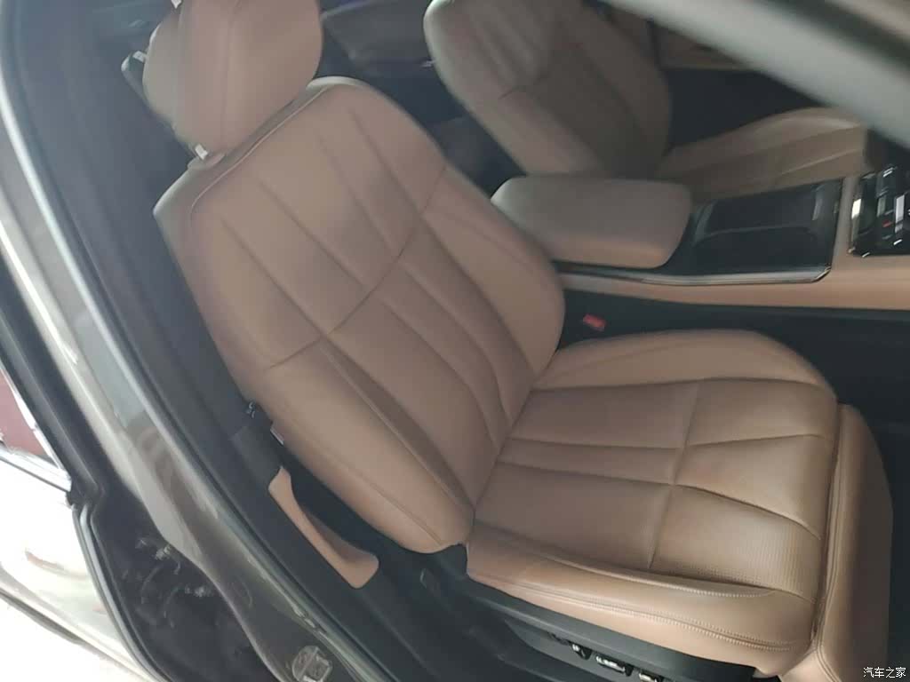 NIO ES8, 2021 25