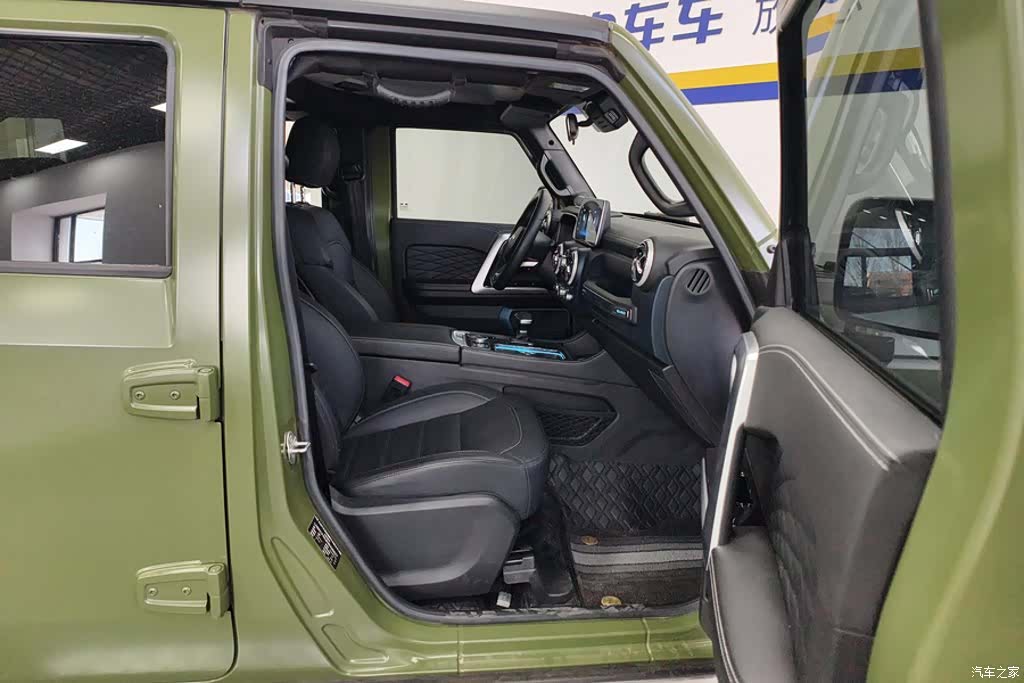 BAIC BJ40, 2023 8