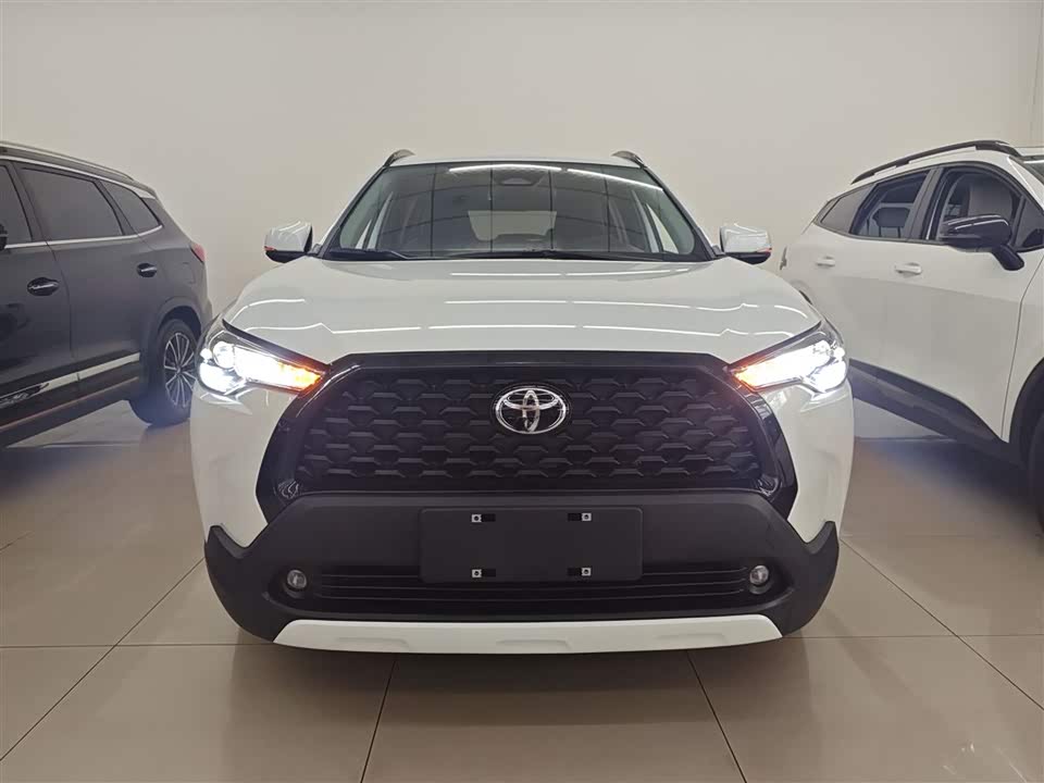 Toyota Corolla Sharp amplifier