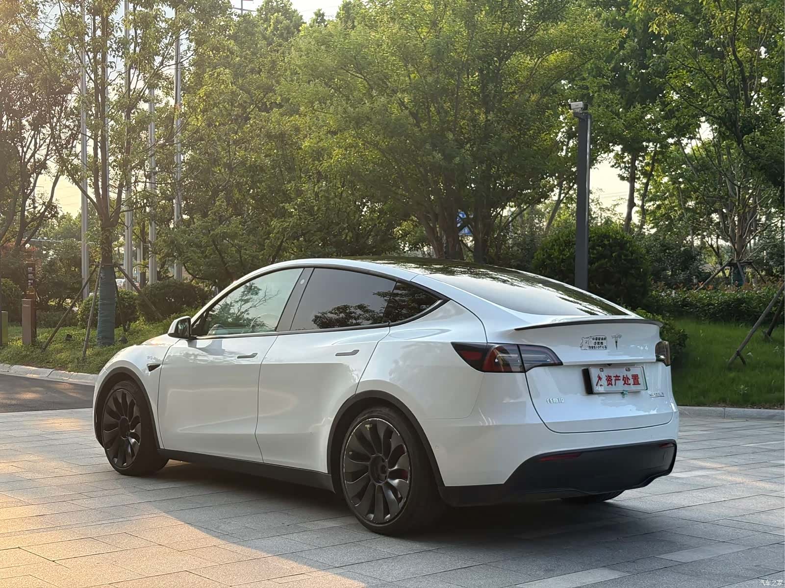 Tesla Model Y, 2022 6