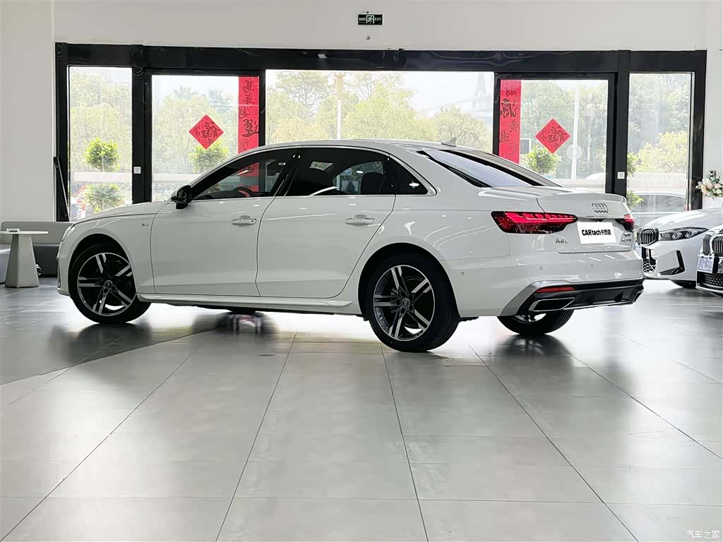 Audi A4L, 2021 4