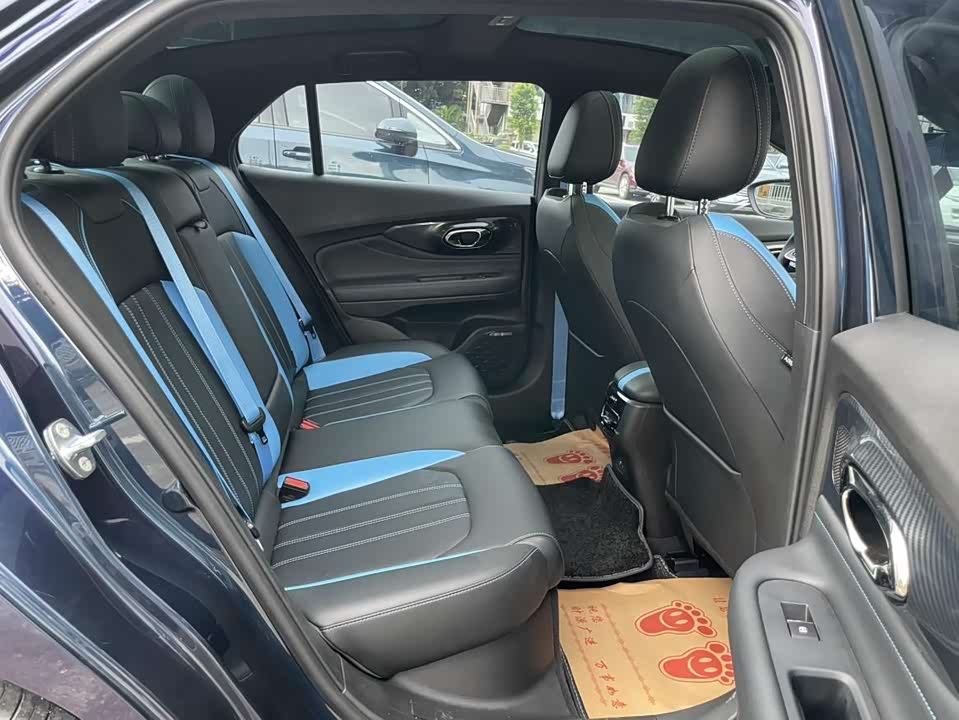 Trumpchi Shadow Leopard