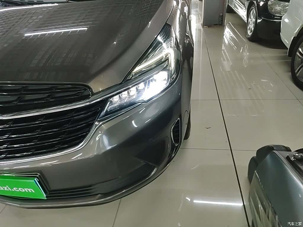 Buick GL8, 2020 24