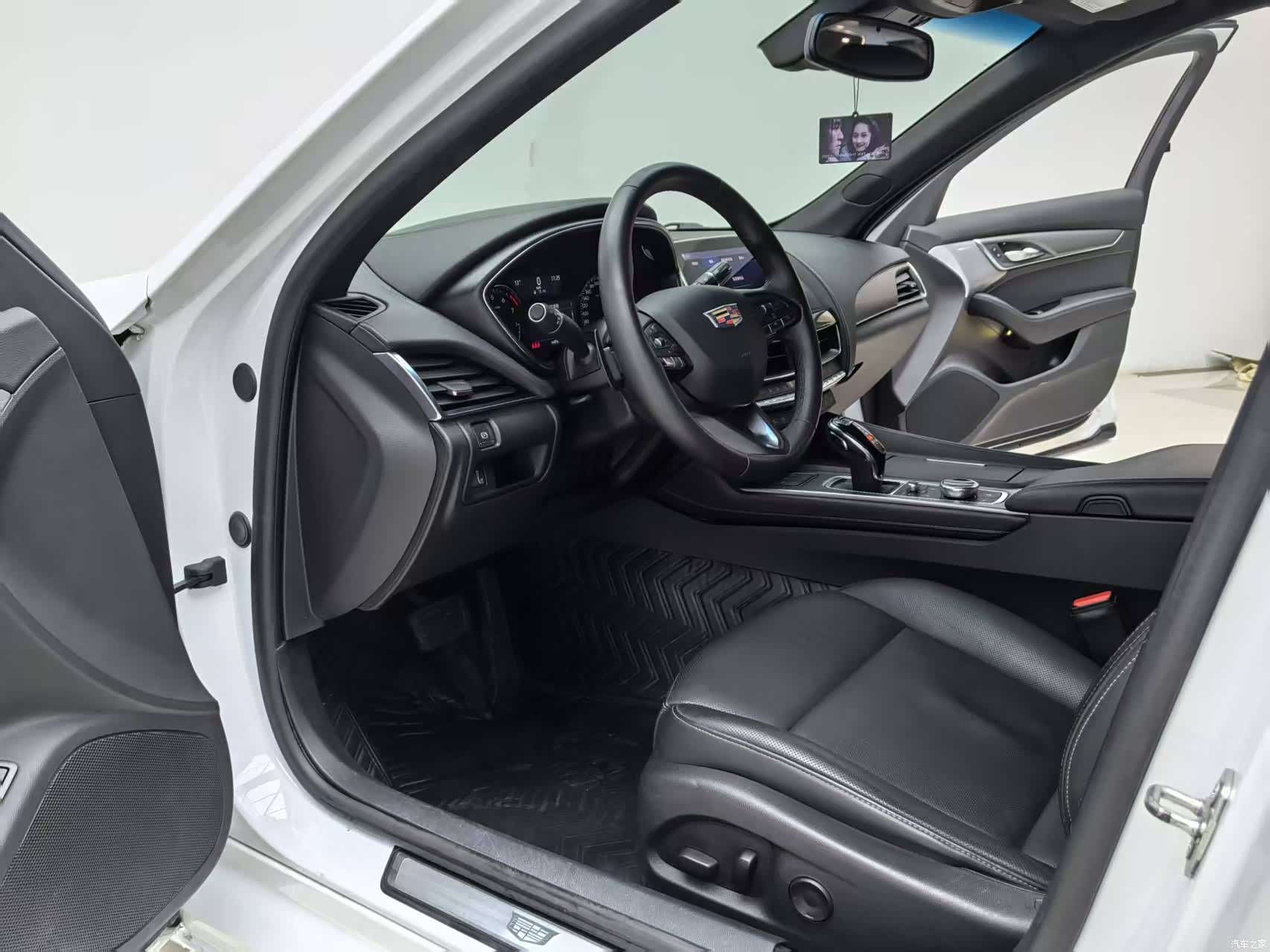 Cadillac CT5, 2022 15