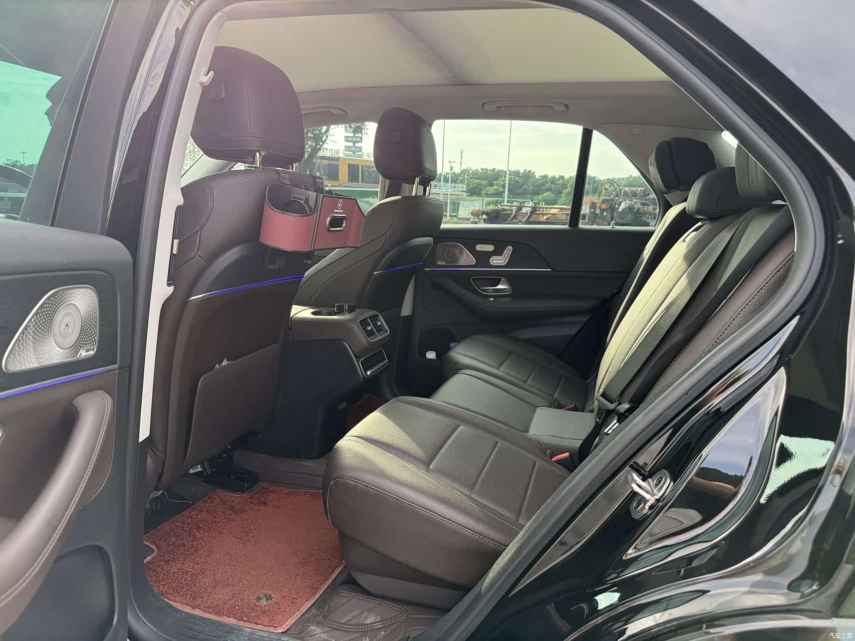 Mercedes-Benz GLE, 2023 11