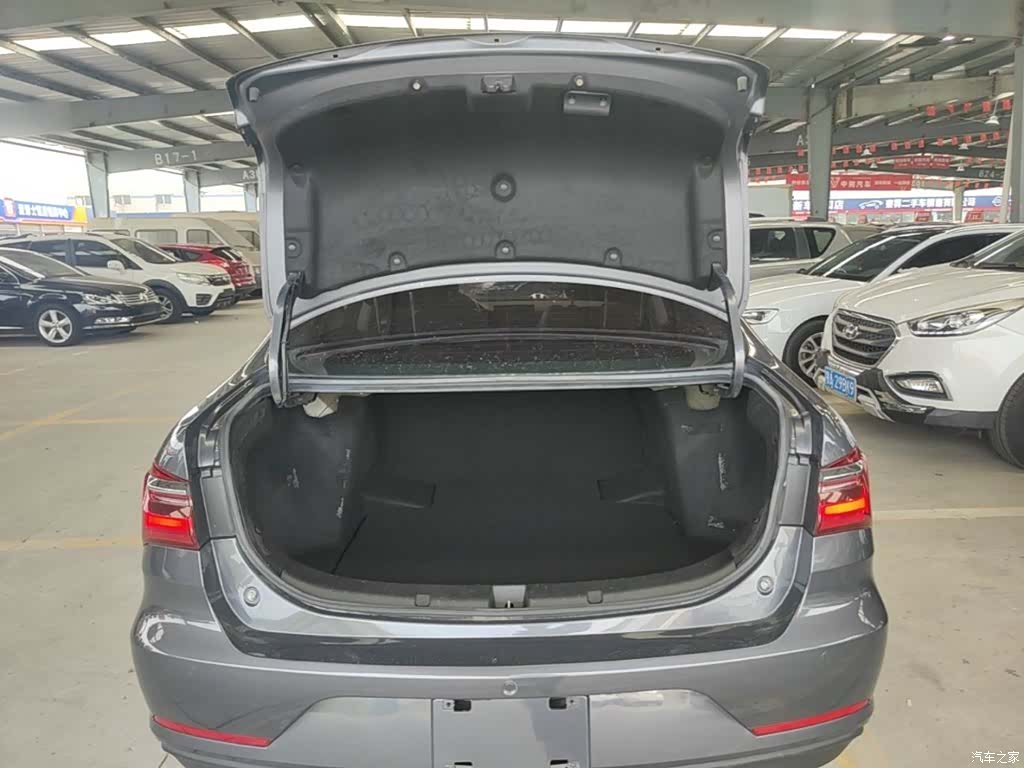 BYD Qin, 2021 19