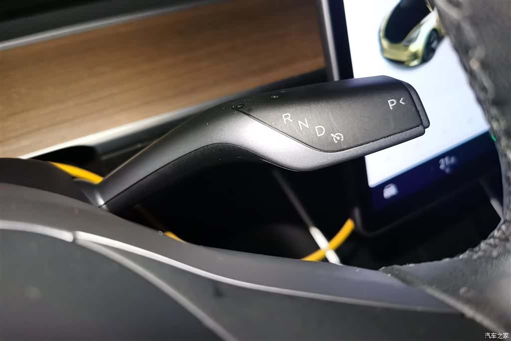Tesla Model 3, 2020 16