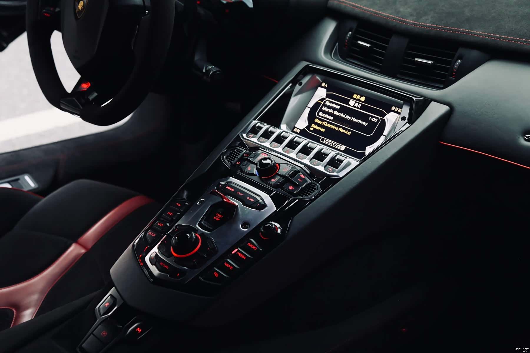 Aventador LP, 2013 12