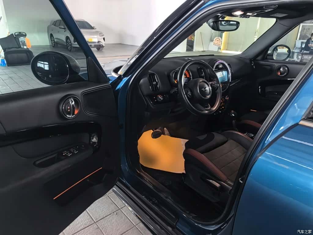 Mini Countryman, 2018 16