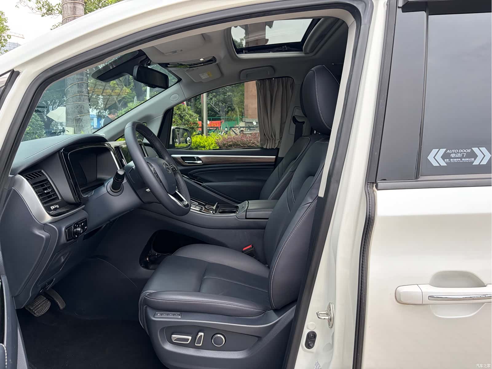 Trumpchi M8, 2021 7