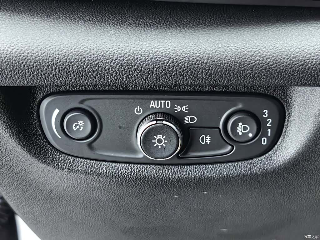 Buick Regal, 2023 21