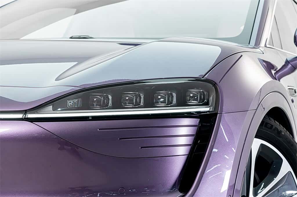 Luxeed R7, 2025 все фото