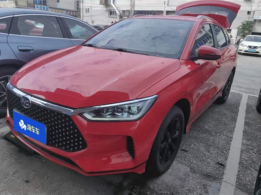 BYD e2
