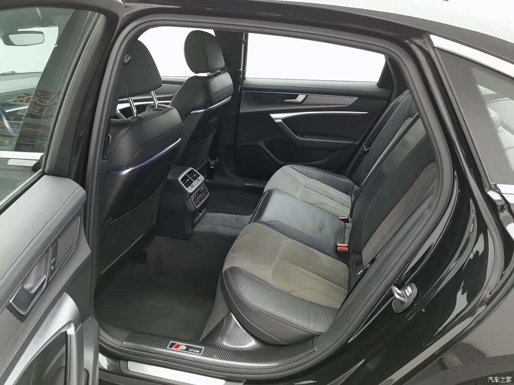 Audi A6L, 2021 15