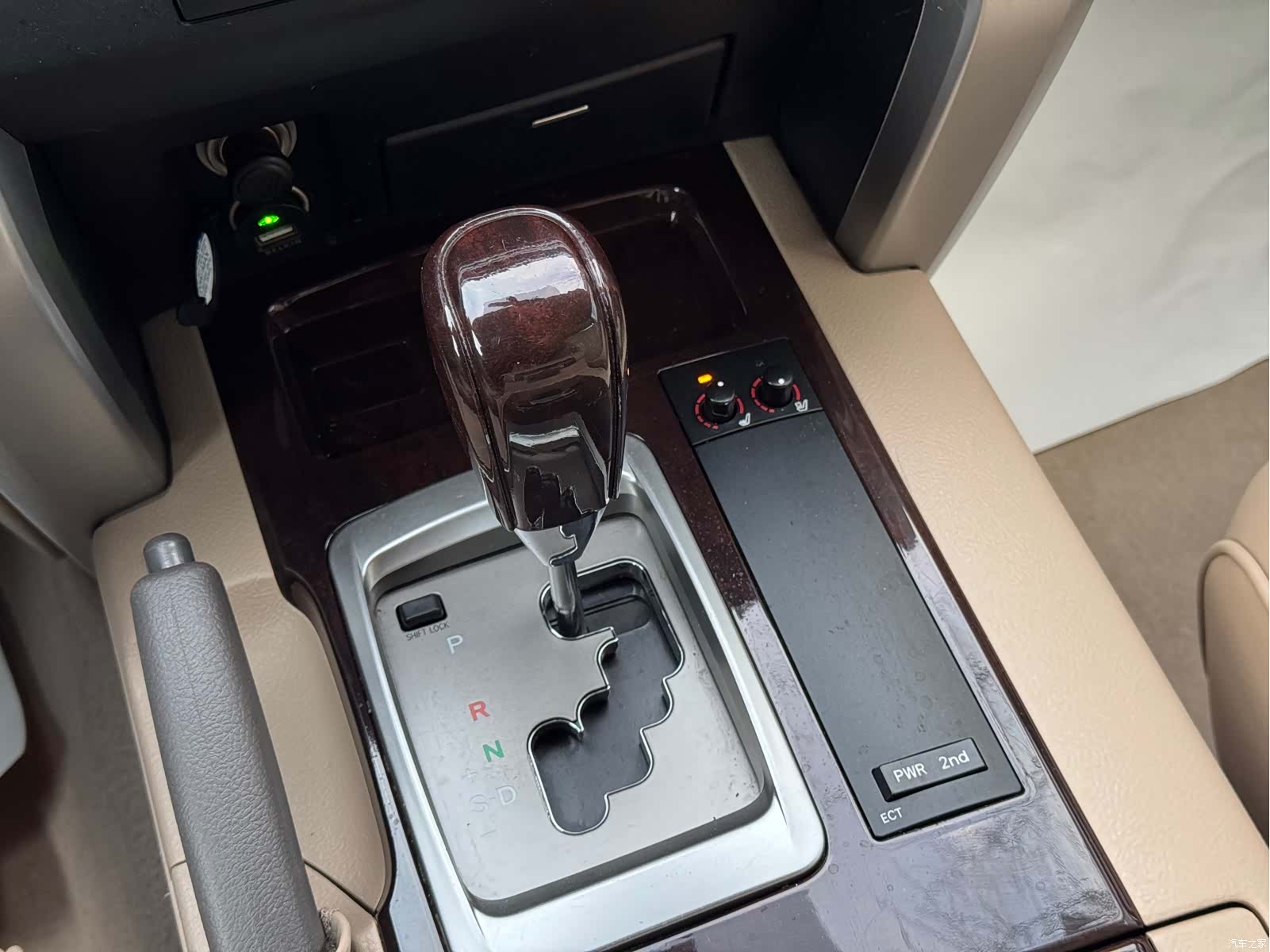 Toyota Land Cruiser, 2016 16