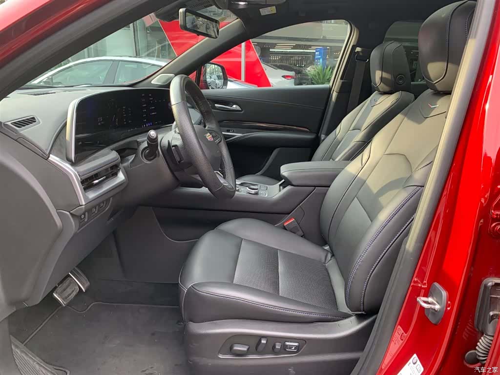 Cadillac XT4, 2023 8